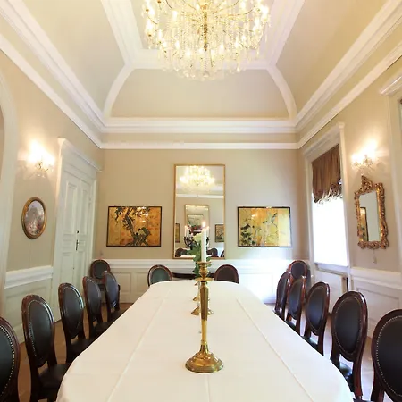 Sophiendal Manor Låsby