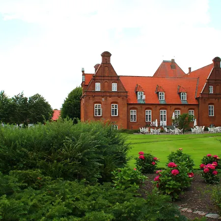 Sophiendal Manor 4*