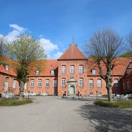 Sophiendal Manor