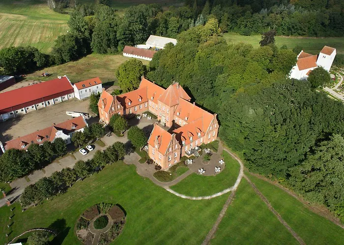 Otel Sophiendal Manor 4*